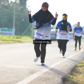 Runner Photo 3479757
