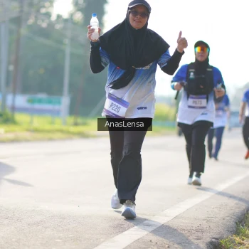 Runner Photo 3479772