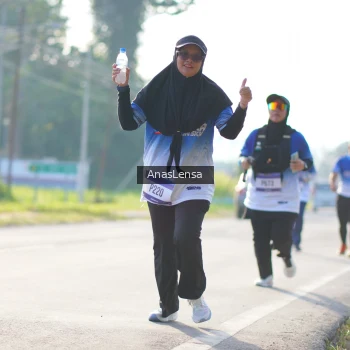 Runner Photo 3479774