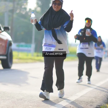 Runner Photo 3479776