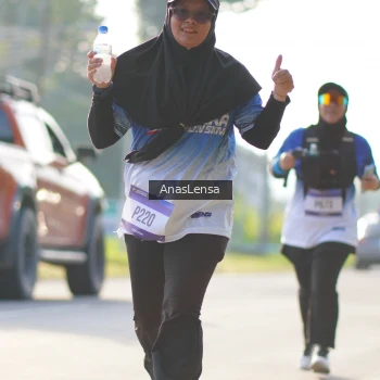 Runner Photo 3479779