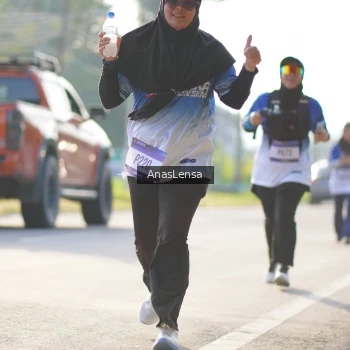 Runner Photo 3479782