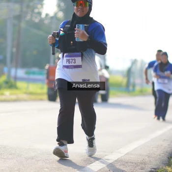 Runner Photo 3479799