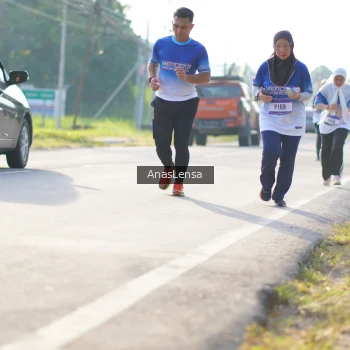 Runner Photo 3479815