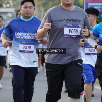 Runner Photo 3479820
