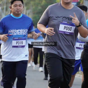 Runner Photo 3479824