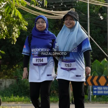 Runner Photo 3479850