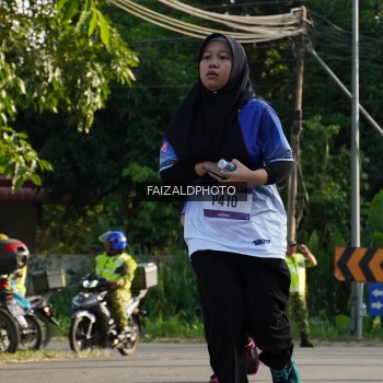 Runner Photo 3479854