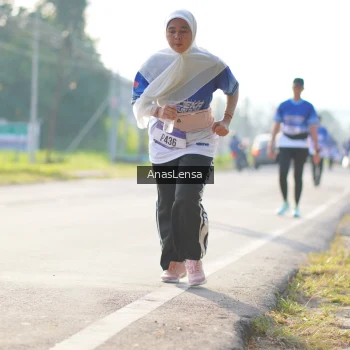 Runner Photo 3479882
