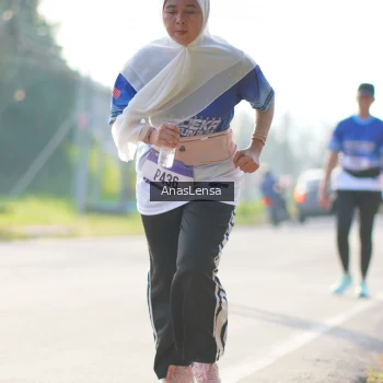 Runner Photo 3479888