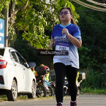 Runner Photo 3479893