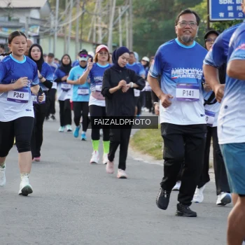Runner Photo 3479904