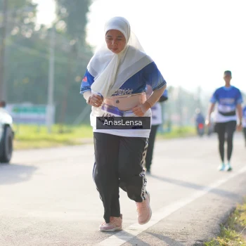 Runner Photo 3479907