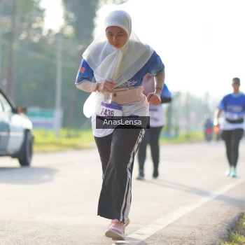 Runner Photo 3479911