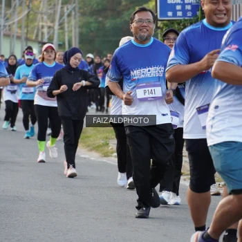 Runner Photo 3479912