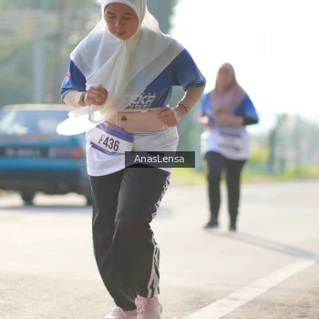 Runner Photo 3479913