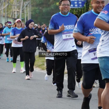 Runner Photo 3479918