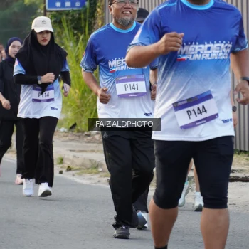 Runner Photo 3479927