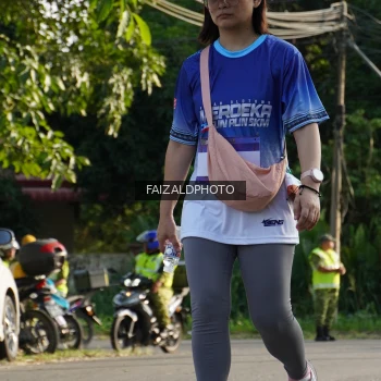 Runner Photo 3479936
