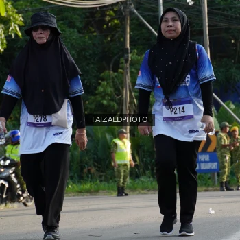 Runner Photo 3479945