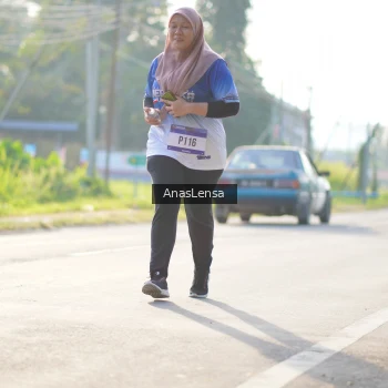 Runner Photo 3479946