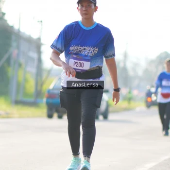 Runner Photo 3479955