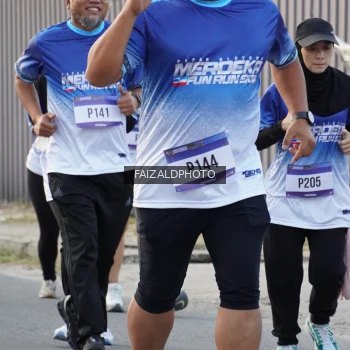 Runner Photo 3479956