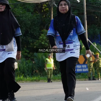 Runner Photo 3479969