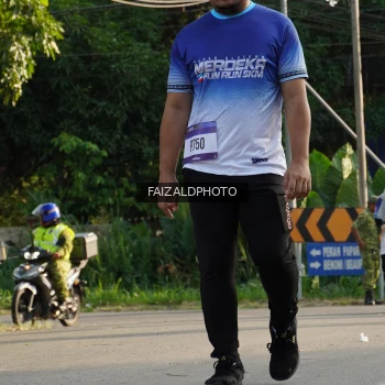 Runner Photo 3479981