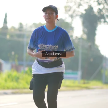 Runner Photo 3480005