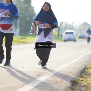 Runner Photo 3480043