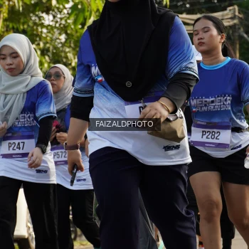 Runner Photo 3480066