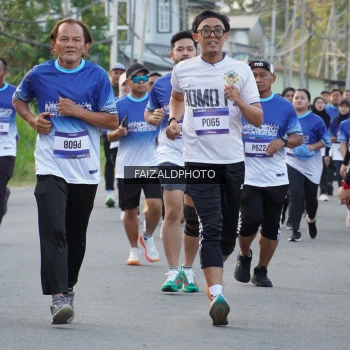Runner Photo 3480071