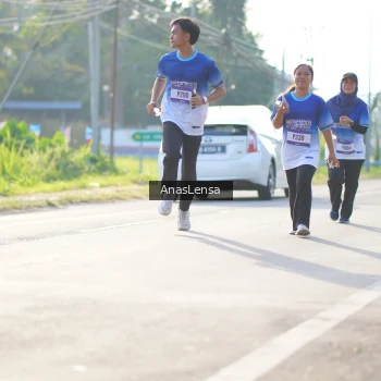 Runner Photo 3480078