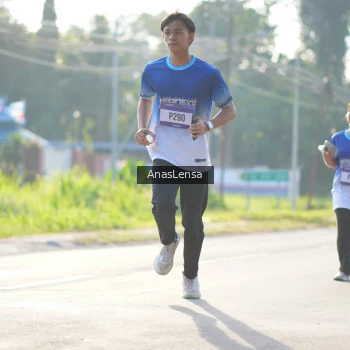 Runner Photo 3480084