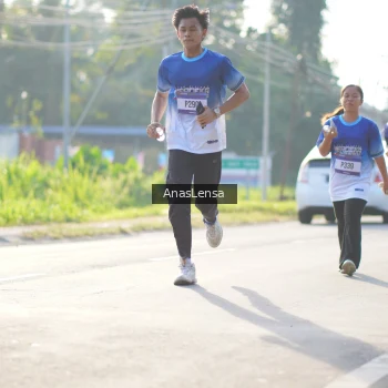 Runner Photo 3480097