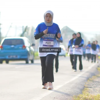 Runner Photo 3480145