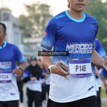 Runner Photo 3480149