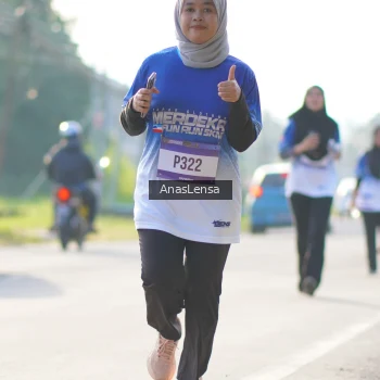 Runner Photo 3480171