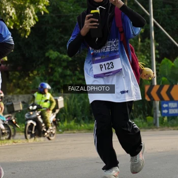 Runner Photo 3480172