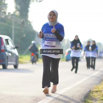 Runner Photo 3480178