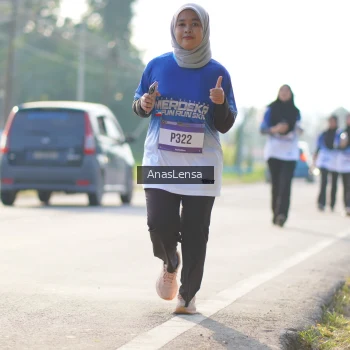 Runner Photo 3480197