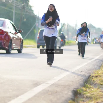 Runner Photo 3480205