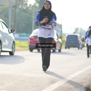 Runner Photo 3480222