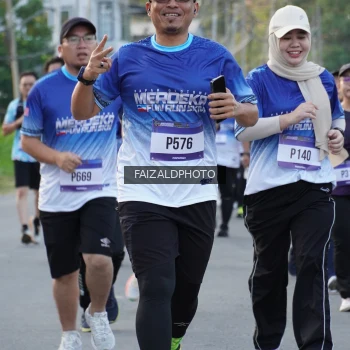 Runner Photo 3480235