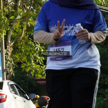 Runner Photo 3480349