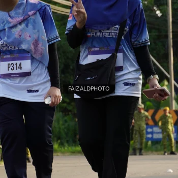 Runner Photo 3480422