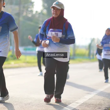 Runner Photo 3480495