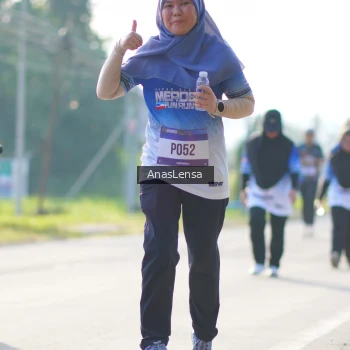 Runner Photo 3480546