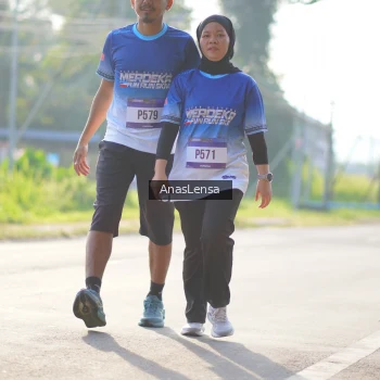 Runner Photo 3480755